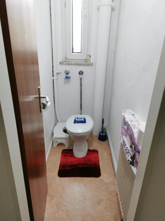 Nearwoehrderseaandstation Hotel Nuremberg Luaran gambar